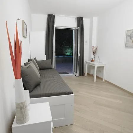 Under The Dome * Roma